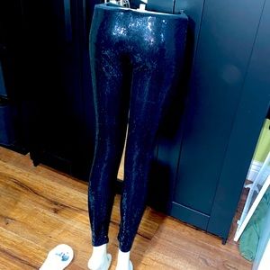 Women’s black sequins leggins